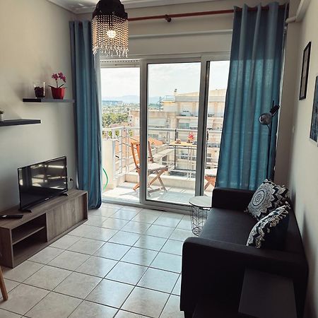 Homely Flat Near Airport Szaloniki Kültér fotó